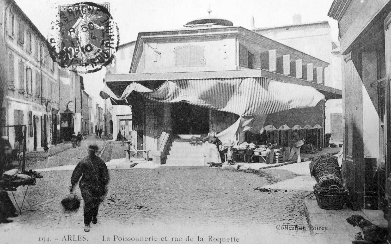 Ancienne carte postale de la ville d'Arles